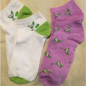 🍸🫒Women’s Martini cocktail socks🍸🫒 2 pairs